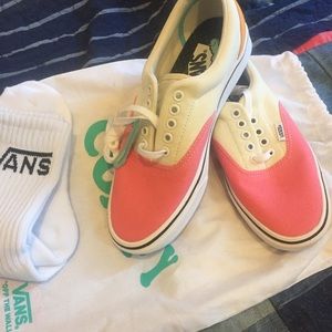 Vans comfycush color block era sneakers NEVER WORN